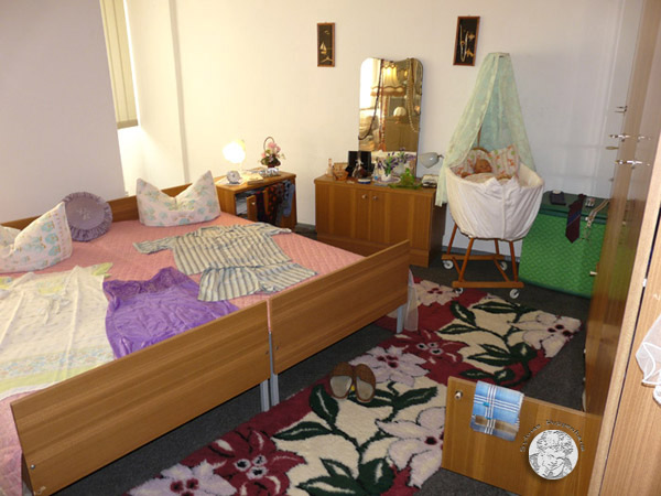 DDR-Schlafzimmer und Kinderzimmer
