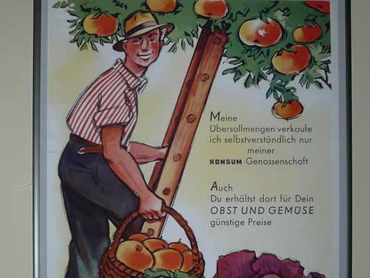 Signiert mit einem kleinen b mit gefülltem Punkt, Reprod. u. Offsetdruck: VEB Graph. Werkstätten Leipzig, DDR