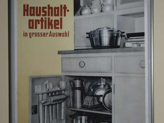 Gottfried Haupt, Haushaltartikel in großer Auswahl - KONSUM