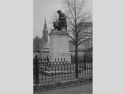 Hahnemann Denkmal, Leipzig 1968, H. Stahl Leipzig
