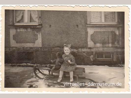 Kindheit in der DDR, ich mit meinem Teddy Max, 1960