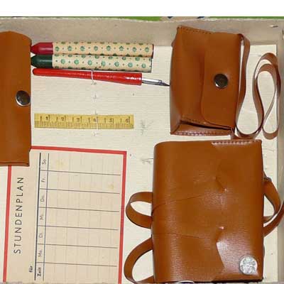 Puppenschule 50er Jahre DDR