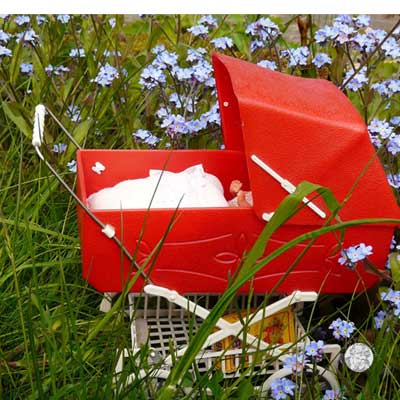 Kleiner Puppenwagen - DDR