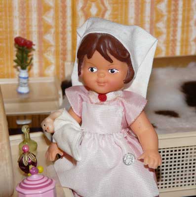 ARI-Puppe in Originalkleidung, 60er oder 70er Jahre