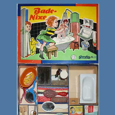 Bade-Nixe von Gordon Nr. 2110, nicht original befüllt