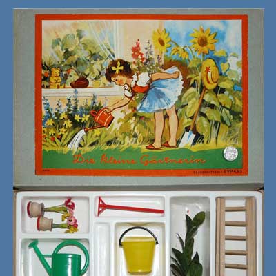 Rarität - Die kleine Gärtnerin, orignal befüllt II