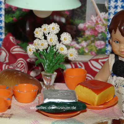 Blumenvase - Margarinefigur 50er Jahre