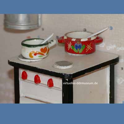 Küche 50er Jahre mit Chaiselongue