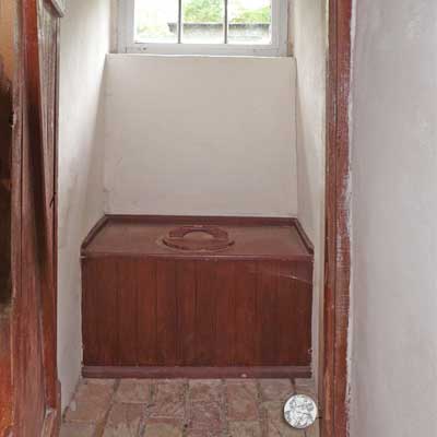 Neubauernhaus von 1949, Einrichtung 50er Jahre, DDR