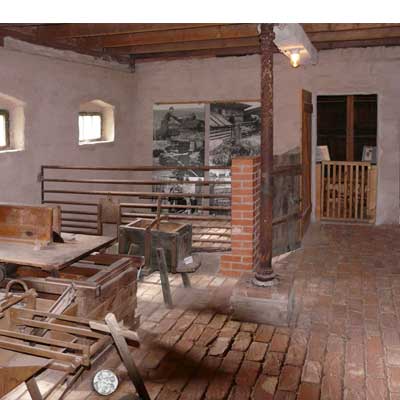 Neubauernhaus von 1949, Einrichtung 50er Jahre, DDR